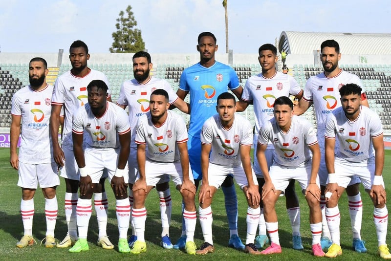 “الحسنية” تتجنب الانتقالات الشتوية