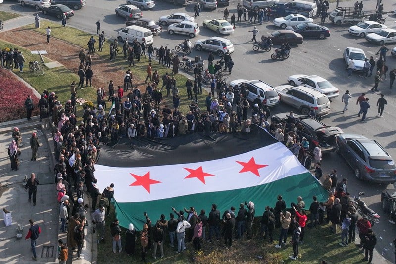 “البعث” يدعم مرحلة انتقالية بسوريا