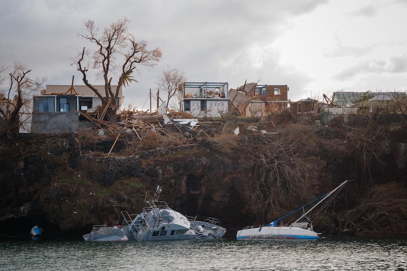 فرنسا تقيم الخسائر بعد إعصار مايوت