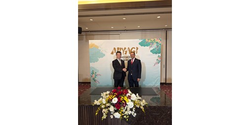 حاكم مياغي اليابانية نتطلع إلى فتح مجالات جديدة من التعاون مع الكويت