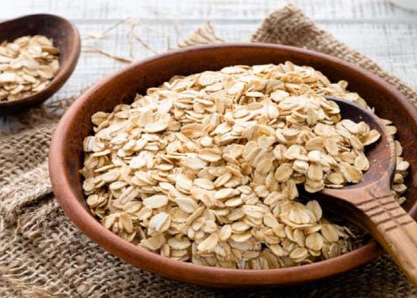 ماذا يحدث عند تناول الشوفان يوميًا؟.. طبيب يكشف مفاجأة للجسم