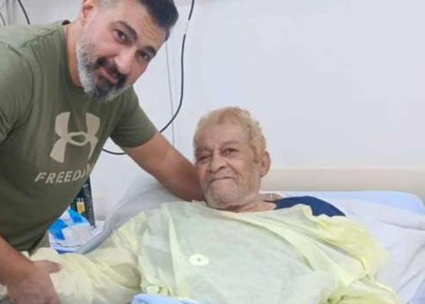 الفنان صالح العويل يدخل في غيبوبة تامة.. ما سبب احتجازه بالرعاية المركزة؟