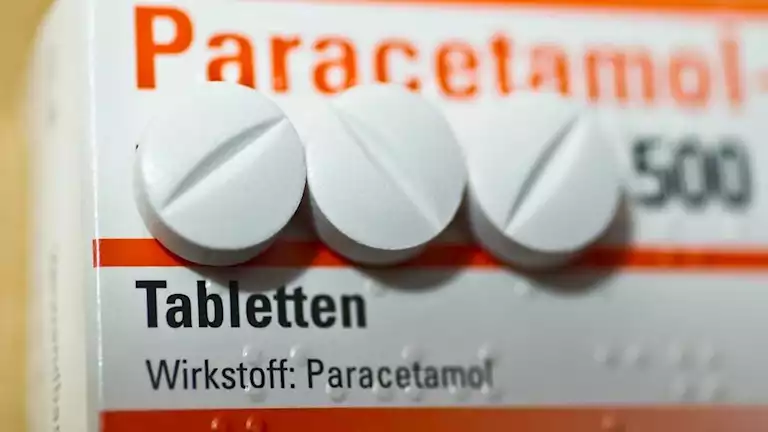 دراسة: تناول الباراسيتامول بانتظام يهدد صحة كبار السن