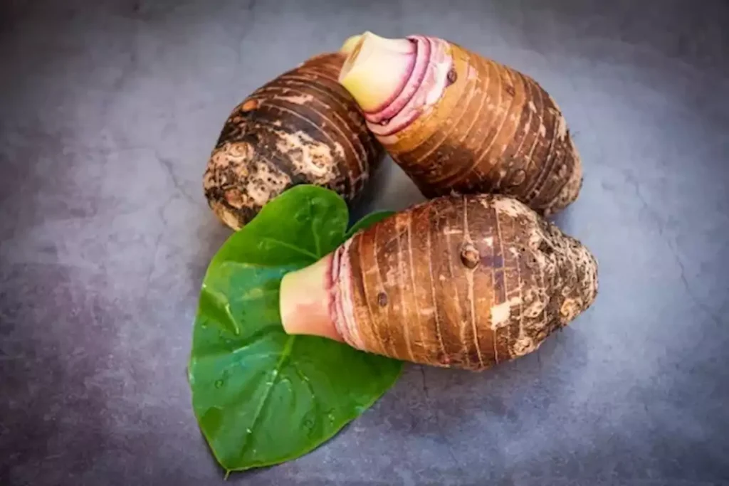 9 فوائد مذهلة للقلقاس.. كنز شتوي يقي من السرطان ويعزز صحة القلب