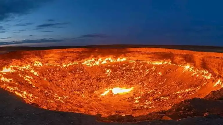 ستصدمك.. 15 صورة لـ أغرب 4 حفر مخيفة حول العالم