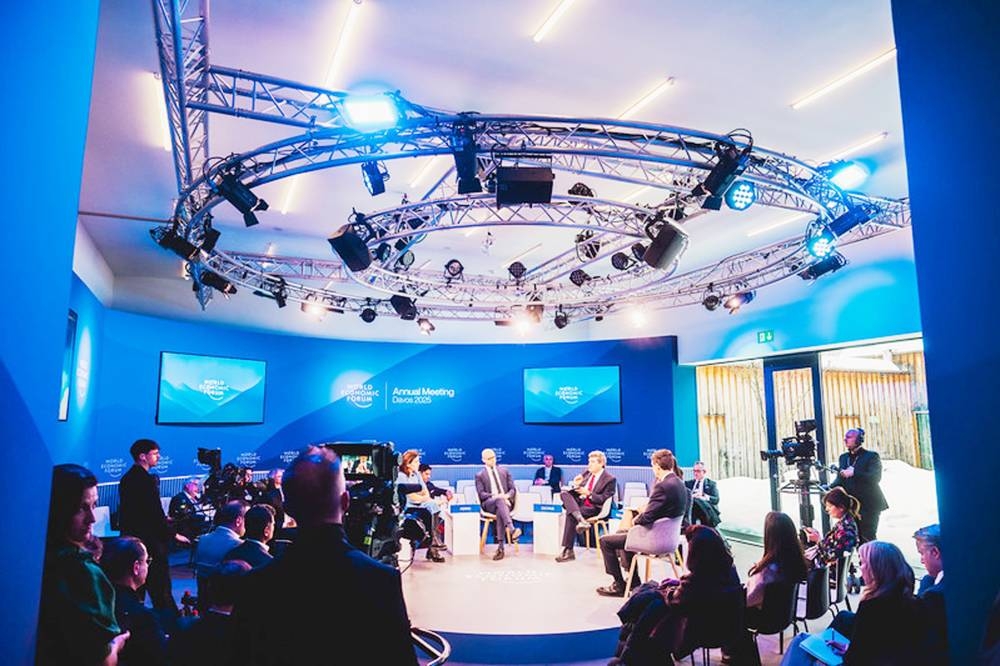 «الجدعان»: يمكن تحقيق العجائب في الشرق الأوسط