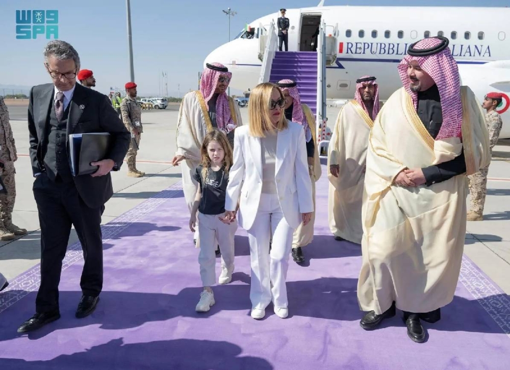 رئيسة مجلس الوزراء الإيطالية تصل إلى العُلا