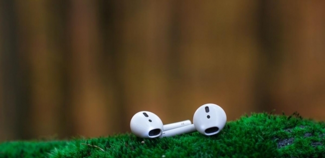 طريقة سهلة للعثور على الـAirPods المفقودة.. «مش هتدور كتير»