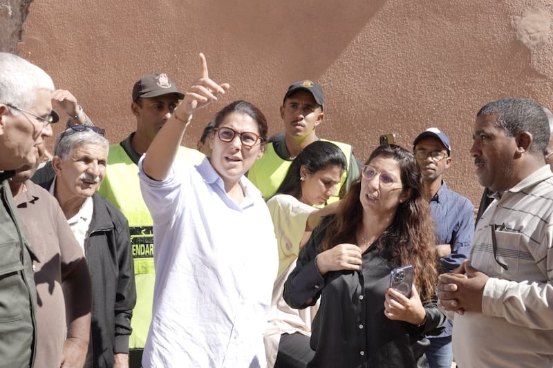 “الزلزال” يهيمن على لقاء المنصوري ورؤساء جماعات بجهة مراكش