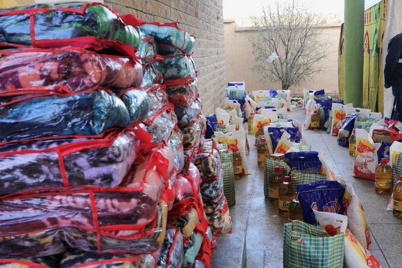 إفران تدعم مواجهة آلاف الأسر للبرد