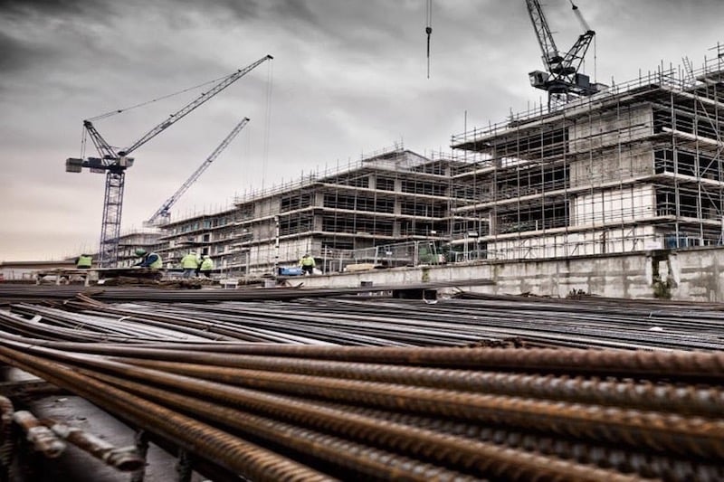 المغرب يؤهل مئات الهكتارات من البنيات التحتية لخدمة القطاع الصناعي