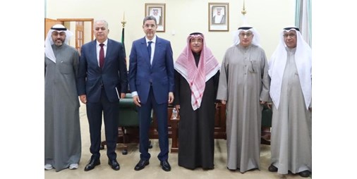 رئيس المحكمة الدستورية بالإنابة بحث التعاون المشترك مع وفد قضائي مغربي