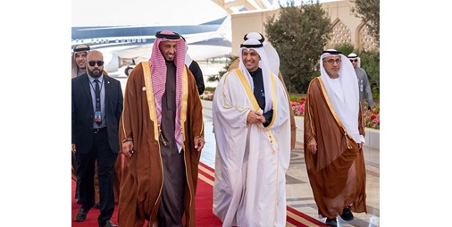 المطيري يستقبل رئيس المكتب الوطني للإعلام الإماراتي