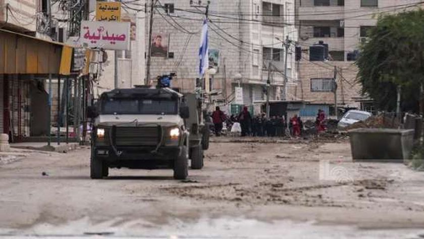 الاحتلال الإسرائيلي يفجر منازل الشهداء واقتحامات واشتباكات ضارية مع المقاومة.. ماذا يحدث بالضفة؟.. عاجل