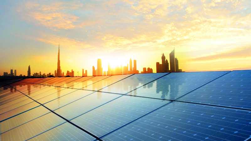 الإمارات تعزز ريادتها بمشروعات طاقة شمسية تدعم الاستدامة