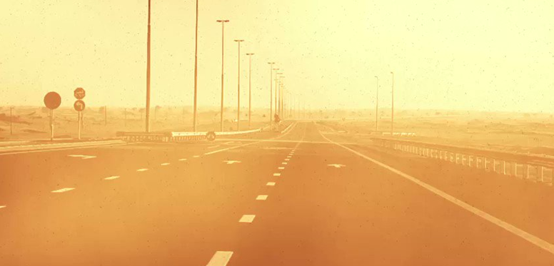 انخفاض الحرارة وتحذيرات من تشكل الغبار وتدني الرؤية