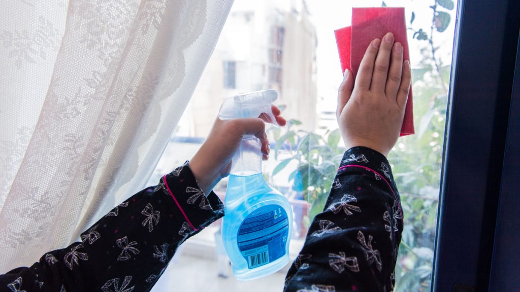 تبالغ في الأسعار.. ولا مصداقية في «عنصر الخبرة»