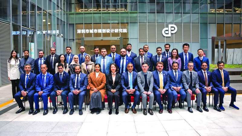 وفد حكومة دبي يستكشف تجارب «شنجن» الصينية في الاستثمار والابتكار والتخطيط الحضري