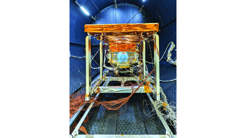 «اتحاد سات» يستغرق ساعتين للوصول إلى مداره وإرسال أول إشارة