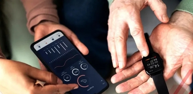 مصري يبتكر جهازا طبيا يساهم في إنقاذ حياة مرضى السكري.. مدعوم بالذكاء الاصطناعي