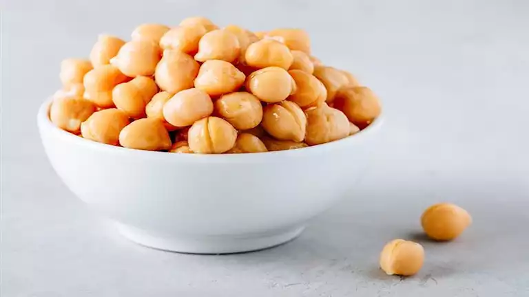 ماذا يحدث لجسمك عند تناول الحمص مرتين أسبوعيًا؟.. مفاجأة
