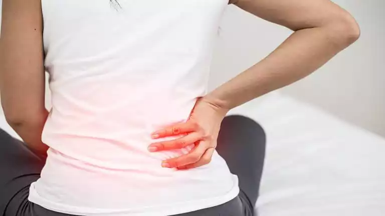 وداعا لآلام الظهر.. نصائح ذهبية لحماية العمود الفقري