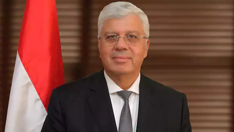 أمين الفتوى: شرب ماء زمزم بنية التبرك والدعاء من السنن المستحبة