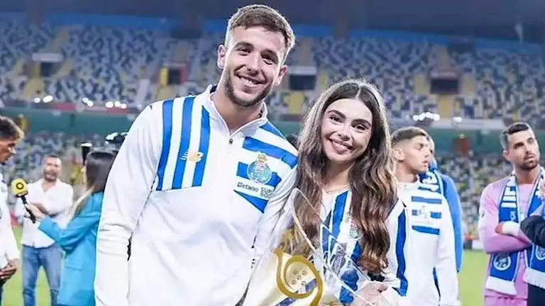 9 صور وأبرز المعلومات عن زوجات أبرز لاعبي الدوري الإنجليزي الجدد