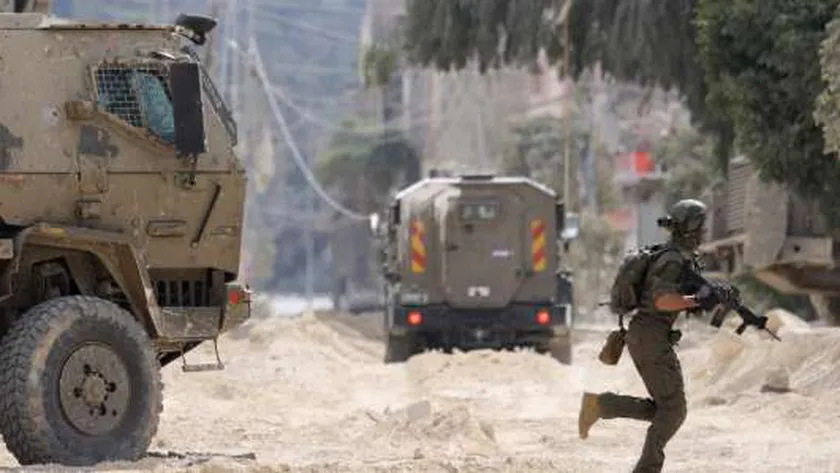 إعلام فلسطيني: قوات الاحتلال الإسرائيلي تقتحم بلدة عين قينيا شمال رام الله