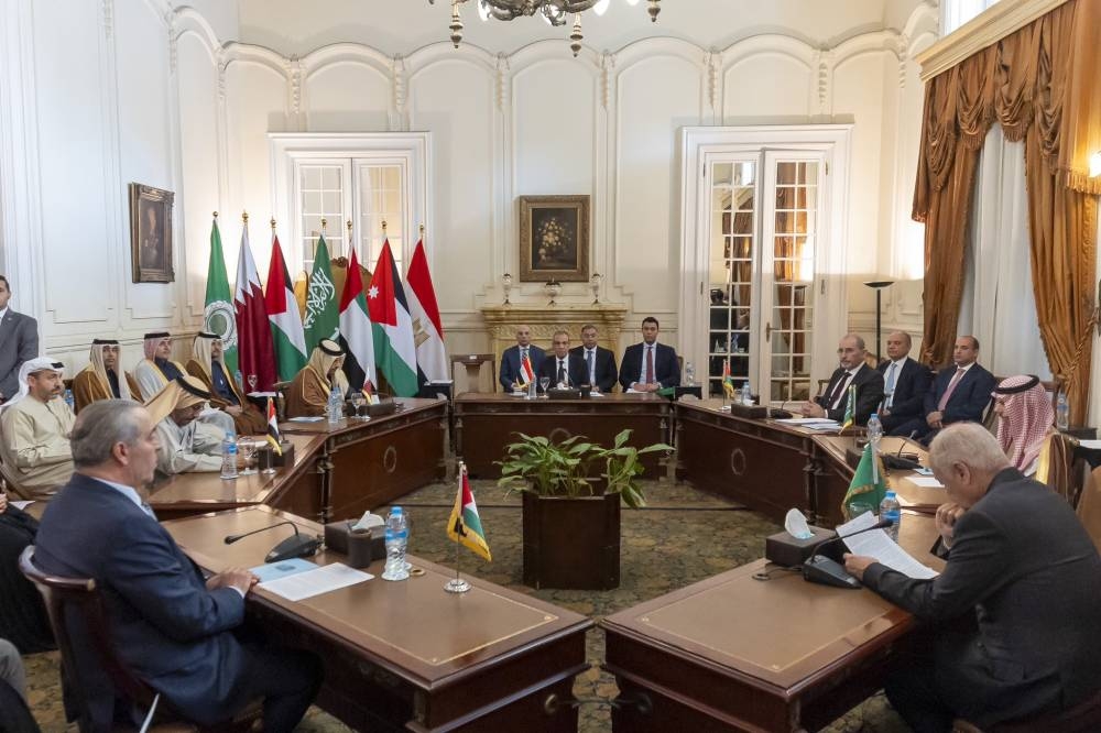 الاجتماع السداسي العربي: لا للتهجير.. لا لتقسيم غزة.. تنفيذ حل الدولتين