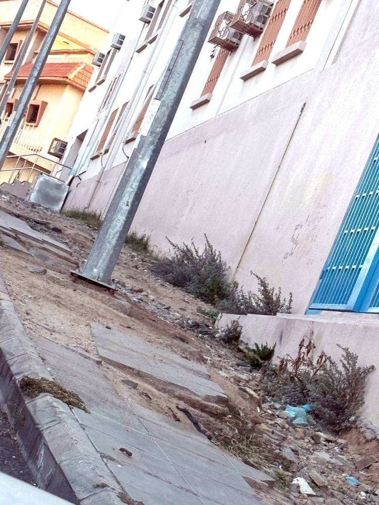 أهالي «نخب الطائف» لـ «عكاظ»: نترقب استكمال الأرصفة ومعالجة الحفريات