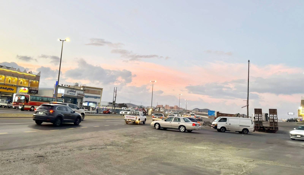 أهالي الحوية يطالبون عبر «عكاظ» بتأهيل جسر السيل