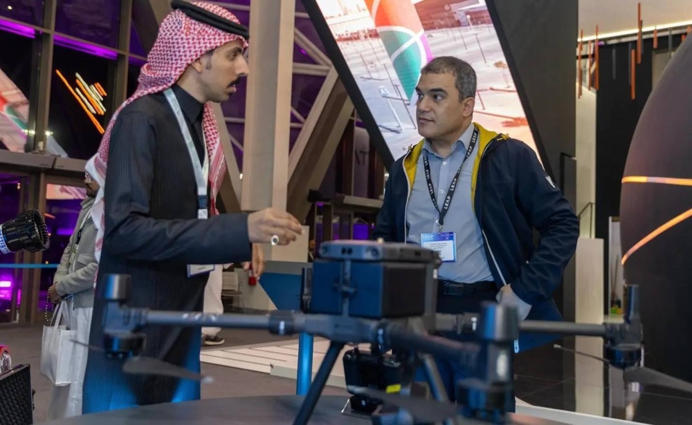 «الداخلية» تستعرض طائرة دون طيار لحماية البيئة بمؤتمر ليب التقني 2025