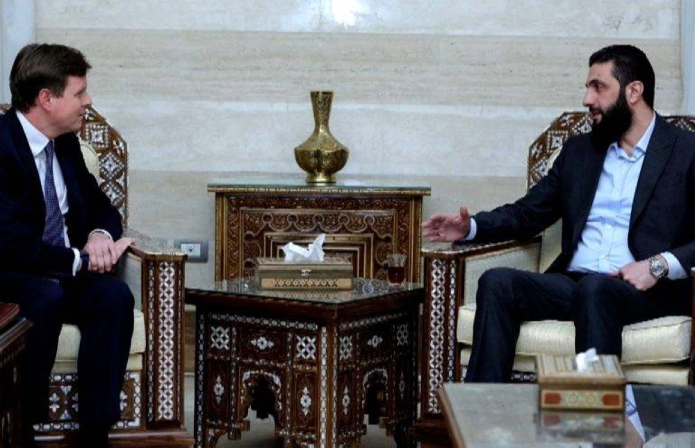 بريطانيا تعلن تخفيف القيود الاقتصادية على سورية