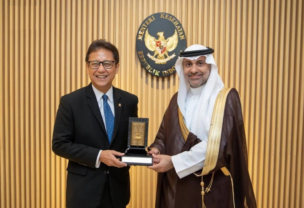 لتعزيز التعاون الصحي.. وزير الصحة يزور إندونيسيا