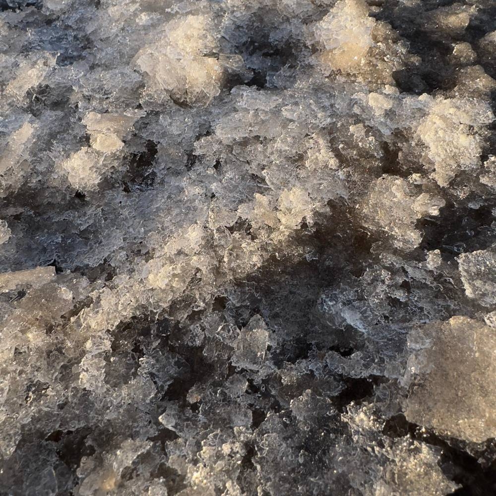 درجات الحرارة «تحت الصفر» في 5 مناطق سعودية