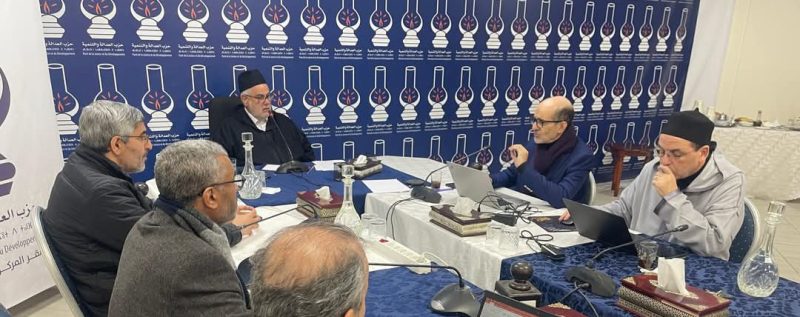 « البيجيدي » يجدد مطالبته بالغاء دعم مشروع تحلية مياه البحر بجهة البيضاء فازت به شركة يملكها رئيس الحكومة