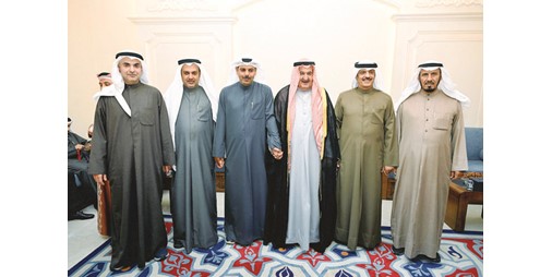 ديوان الخيوط استقبل المهنئين بالشهر الفضيل