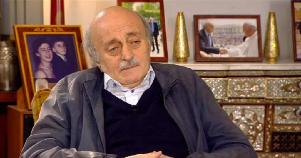 جنبلاط يعلن انتهاء تقليد ذكرى اغتيال والده بعد اعتقال المسؤول عن الجريمة