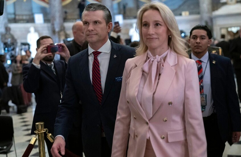 وزير الدفاع الأمريكي يصطحب زوجته إلى اجتماعات عسكرية سرية