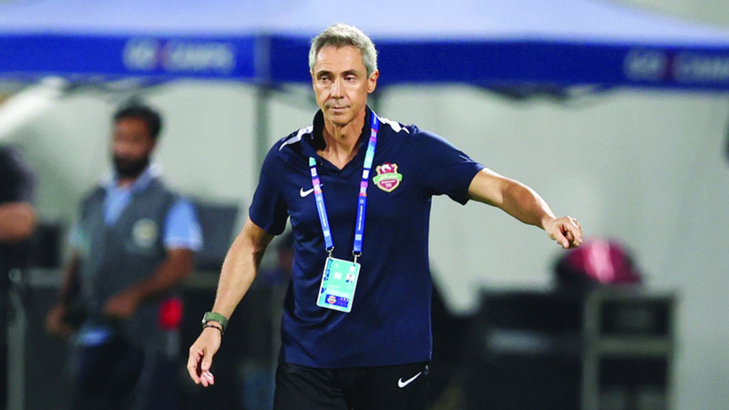 شباب الأهلي على الطريق الصحيح نحو اللقب