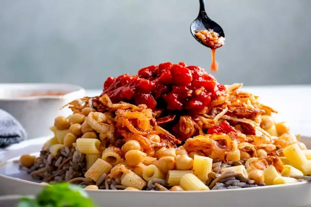 بعد 30 يوم صيام – ماذا يحدث لجسمك بعد تناول الكشري؟.. مفاجأة