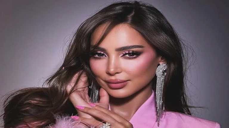 بسمة بوسيل تخطف الأنظار بإطلالة أنيقة في أحدث جلسة تصوير(صور)