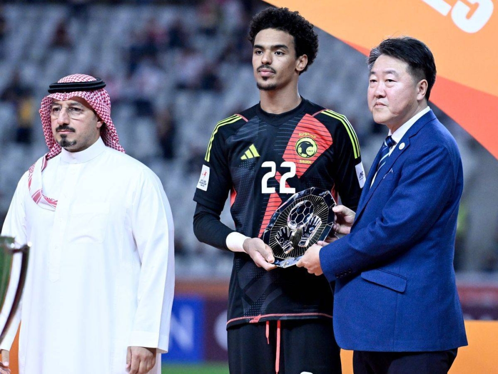 القفاز الذهبي للشنقيطي