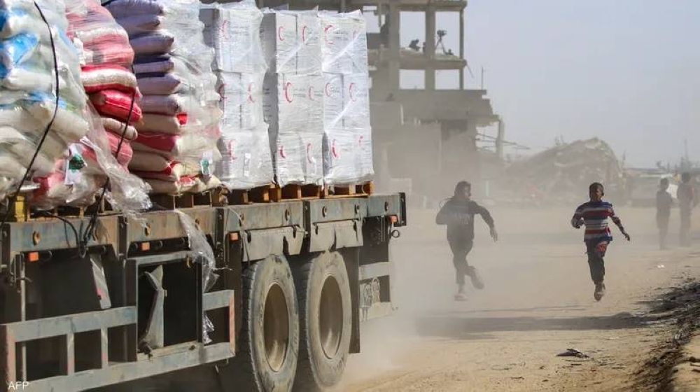 خبير دولي لـ«عكاظ»: منع نتنياهو للمساعدات عن غزة جريمة حرب مكتملة الأركان