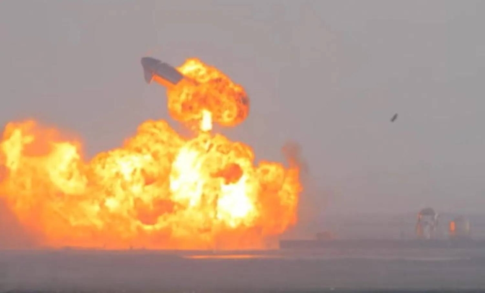 «ستارشيب» يعطل 240 رحلة جوية في فلوريدا !