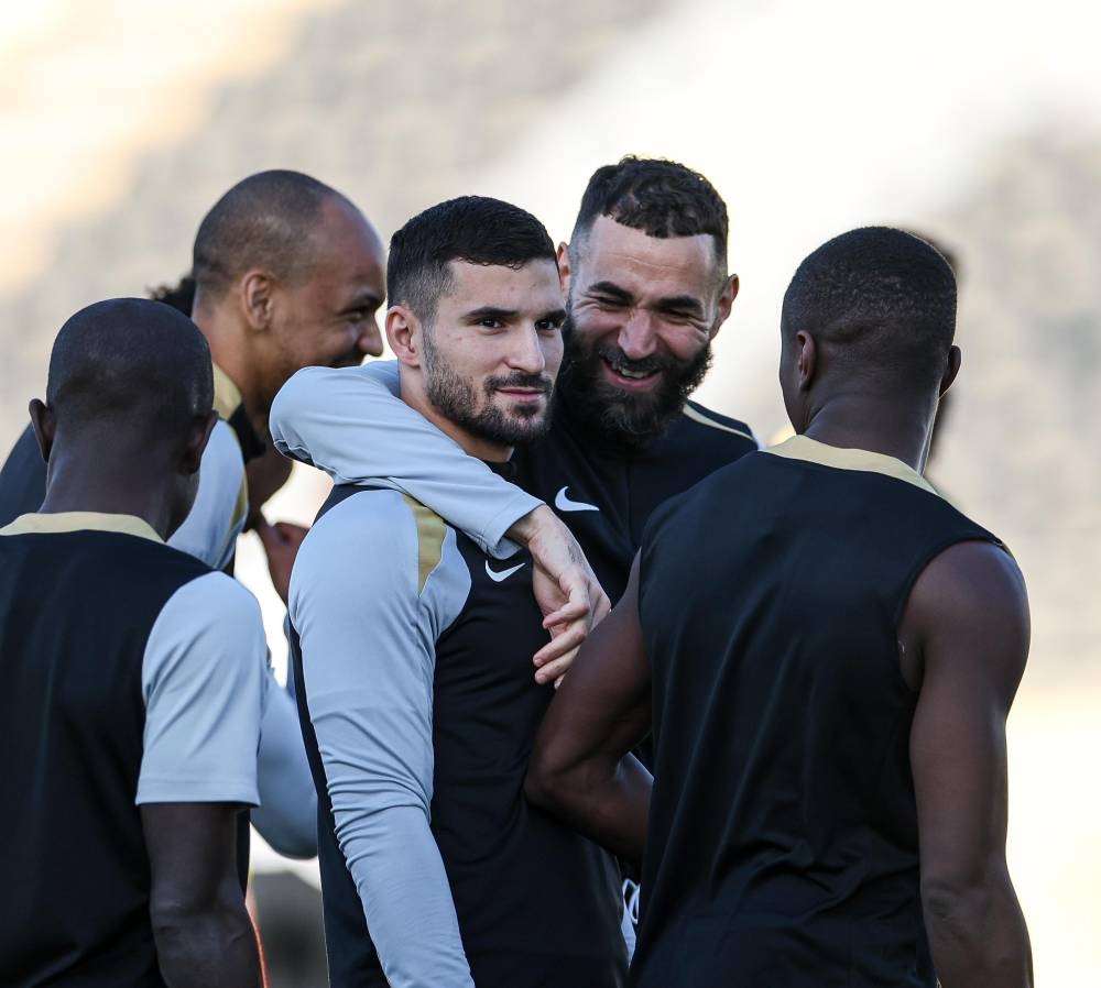 الرياض يهدد الاتحاد بالتعثر الرابع..
وطموح العروبة يصطدم بالشباب