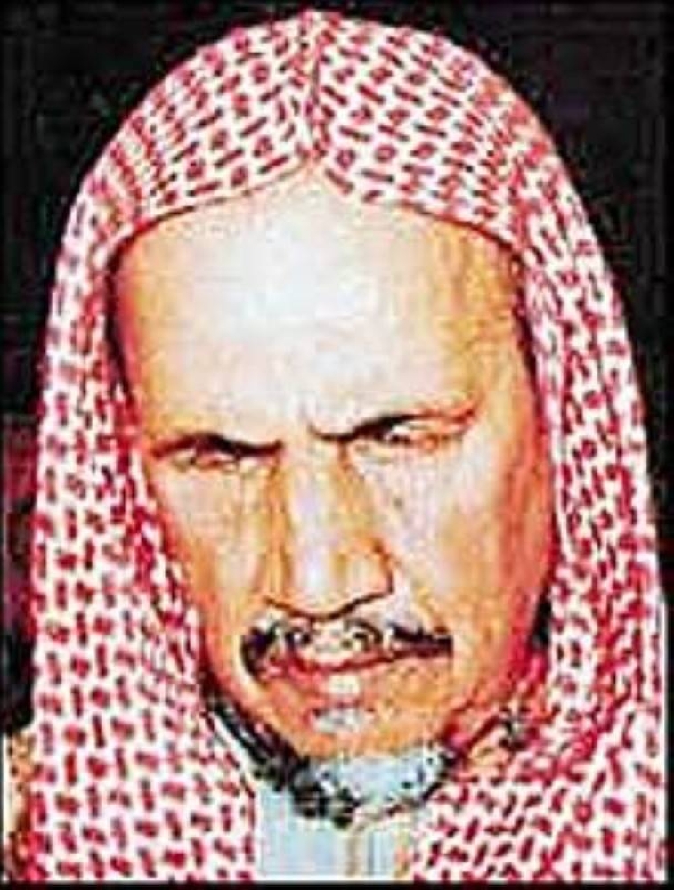 بن باز: سكان الجبال لا يفطرون إلا بالمغيب