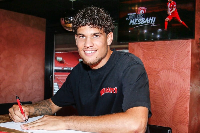 عميد شباب “الطواحين” يختار المغرب