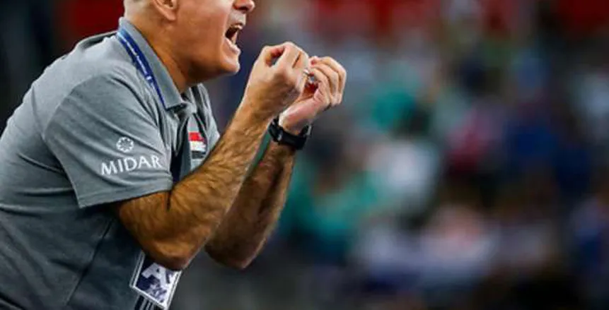 اتحاد اليد يوجه الشكر إلى كارلوس باستور المدير الفني للمنتخب الأول